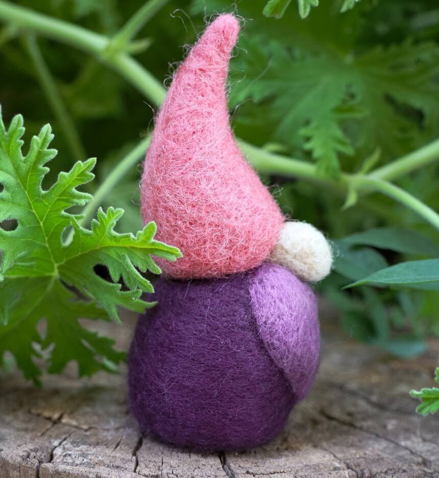 Turntable Gnomes - Purple - Image 2